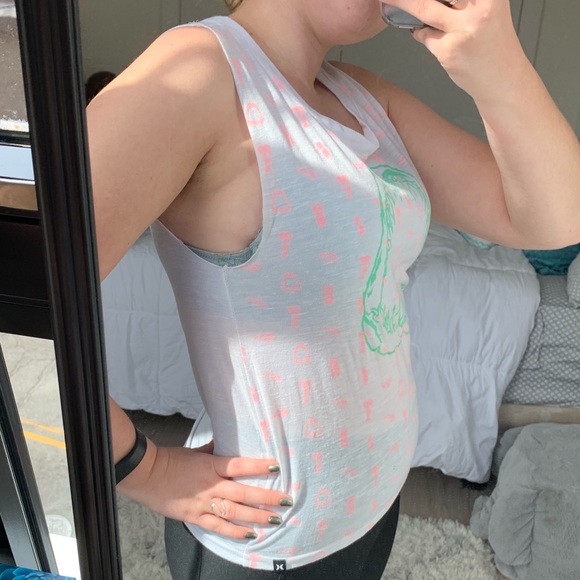 Hurley Shark Jaws Tank Top Muscle Shirt - Picture 4 of 8